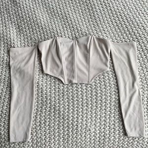 medium Windsor beige corset top with sleeves
